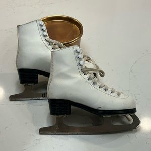 American Athletic Shoe Girls Ice Skates ⛸️ Size 12Y